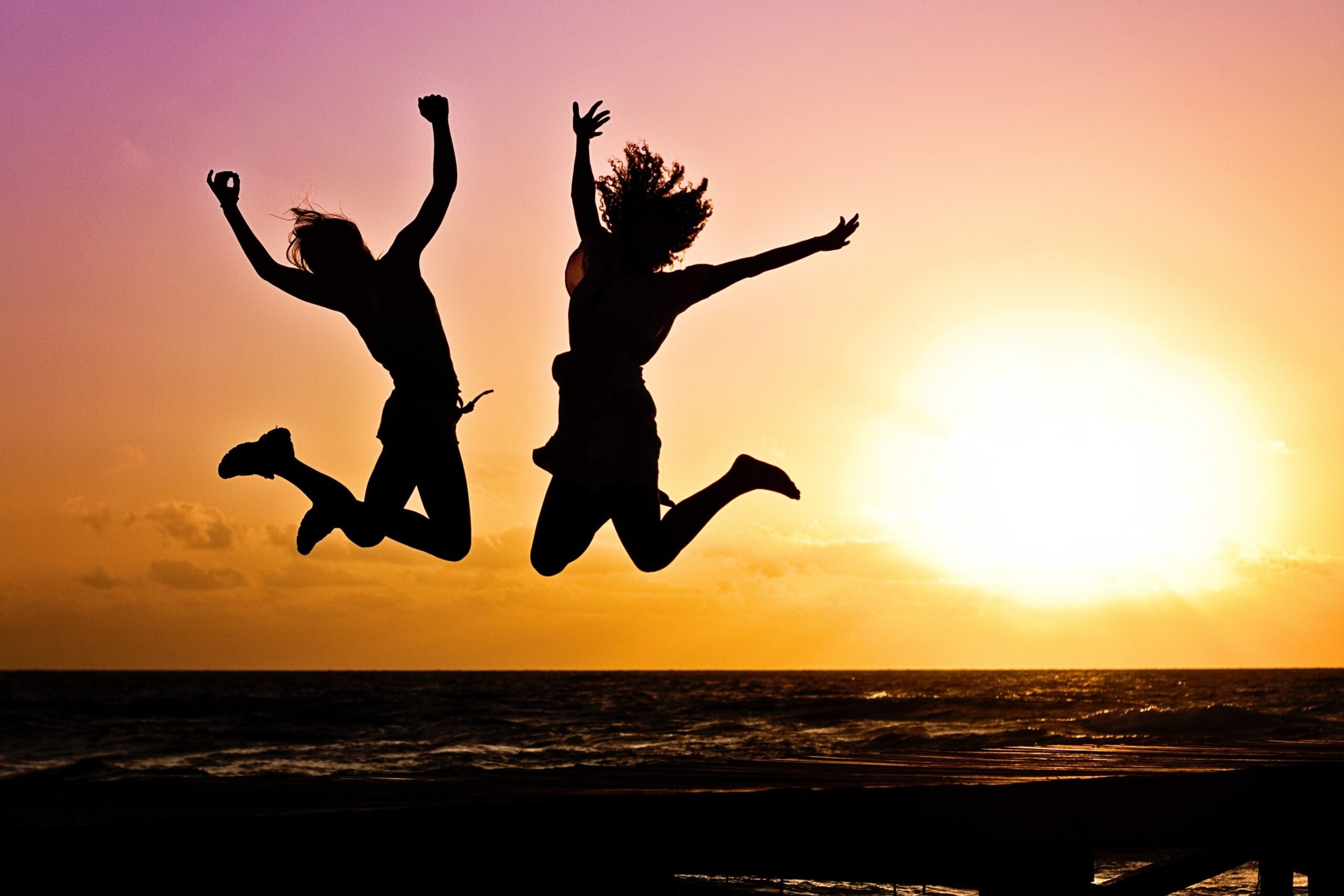 Be Healthy, Happy and SOCIAL in 2024!